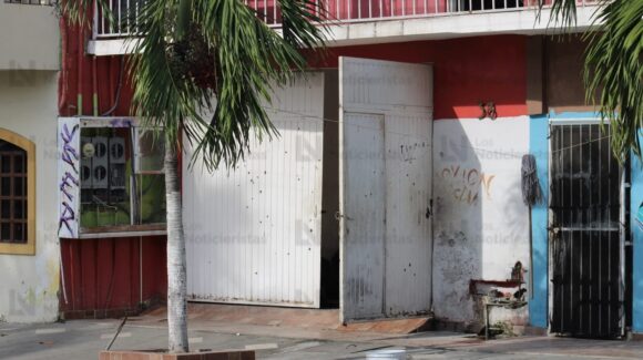 Ataque a balazos contra domicilio en Sánchez Celis deja a un hombre gravemente herido en Mazatlán, Sinaloa