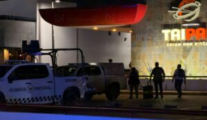 Hay un muerto y varios heridos en ataque armado al interior de restaurante de Tres Ríos, en Culiacán, Sinaloa