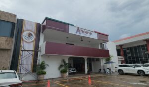 Viudas de policías en Ahome liberan Palacio Municipal; aceptan sostener una reunión el jueves con regidores y funcionarios