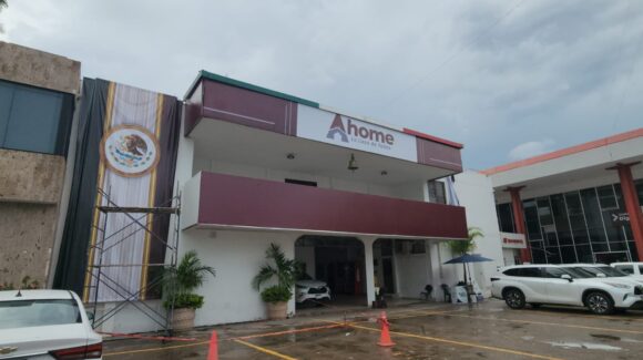 Viudas de policías en Ahome liberan Palacio Municipal; aceptan sostener una reunión el jueves con regidores y funcionarios