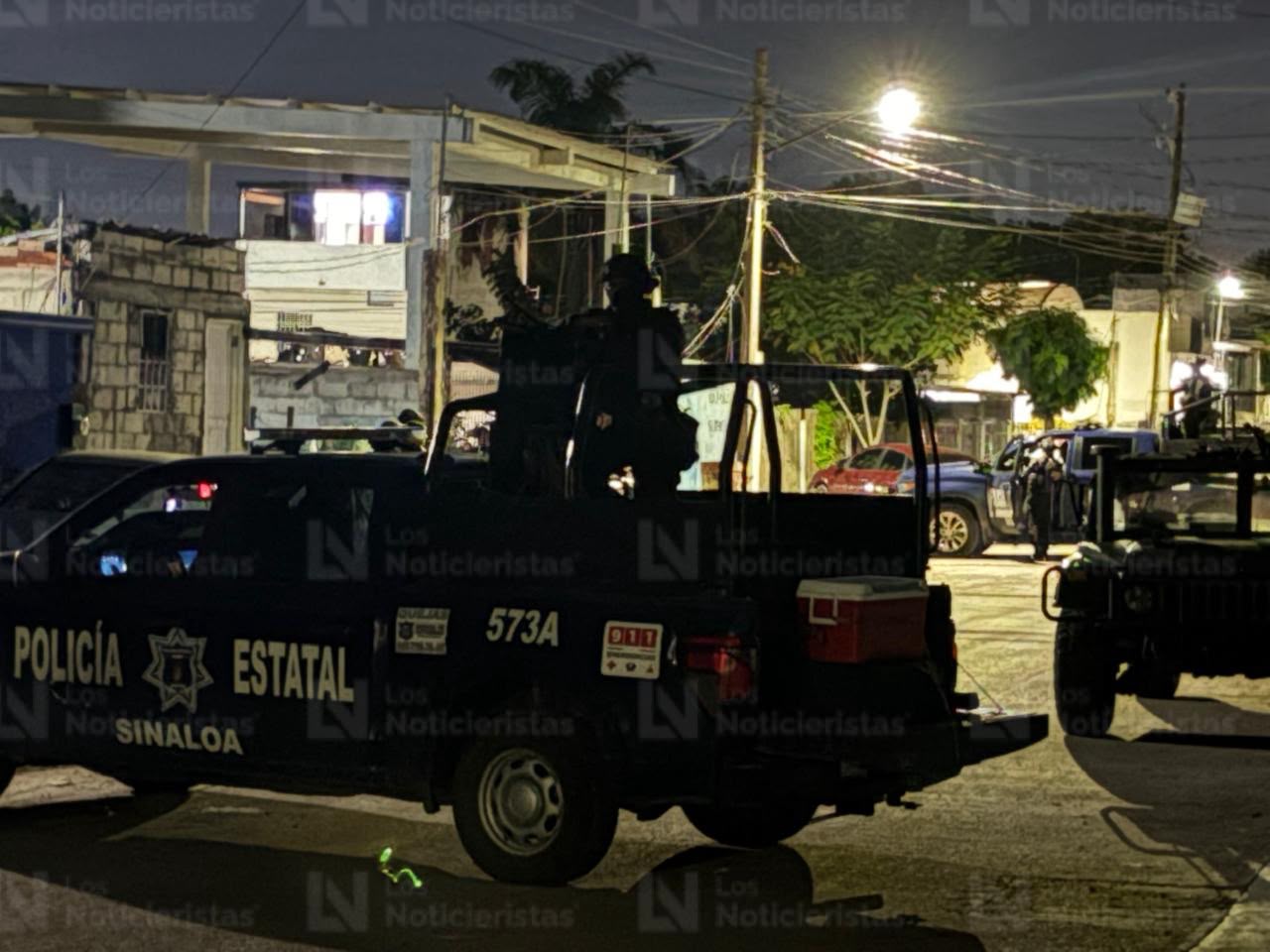 Balean vivienda en la colonia Díaz Ordaz, en Culiacán