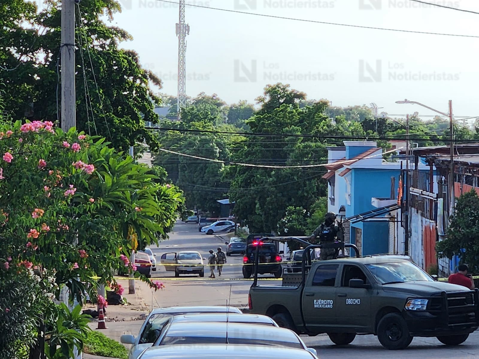Balean negocio de fierro viejo en la colonia Díaz Ordaz, en Culiacán