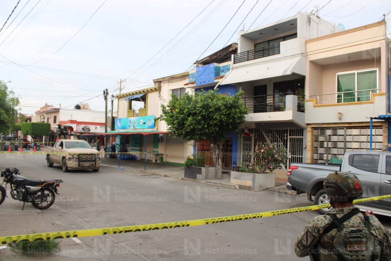 Balean vivienda en la colonia Juárez, en Mazatlán