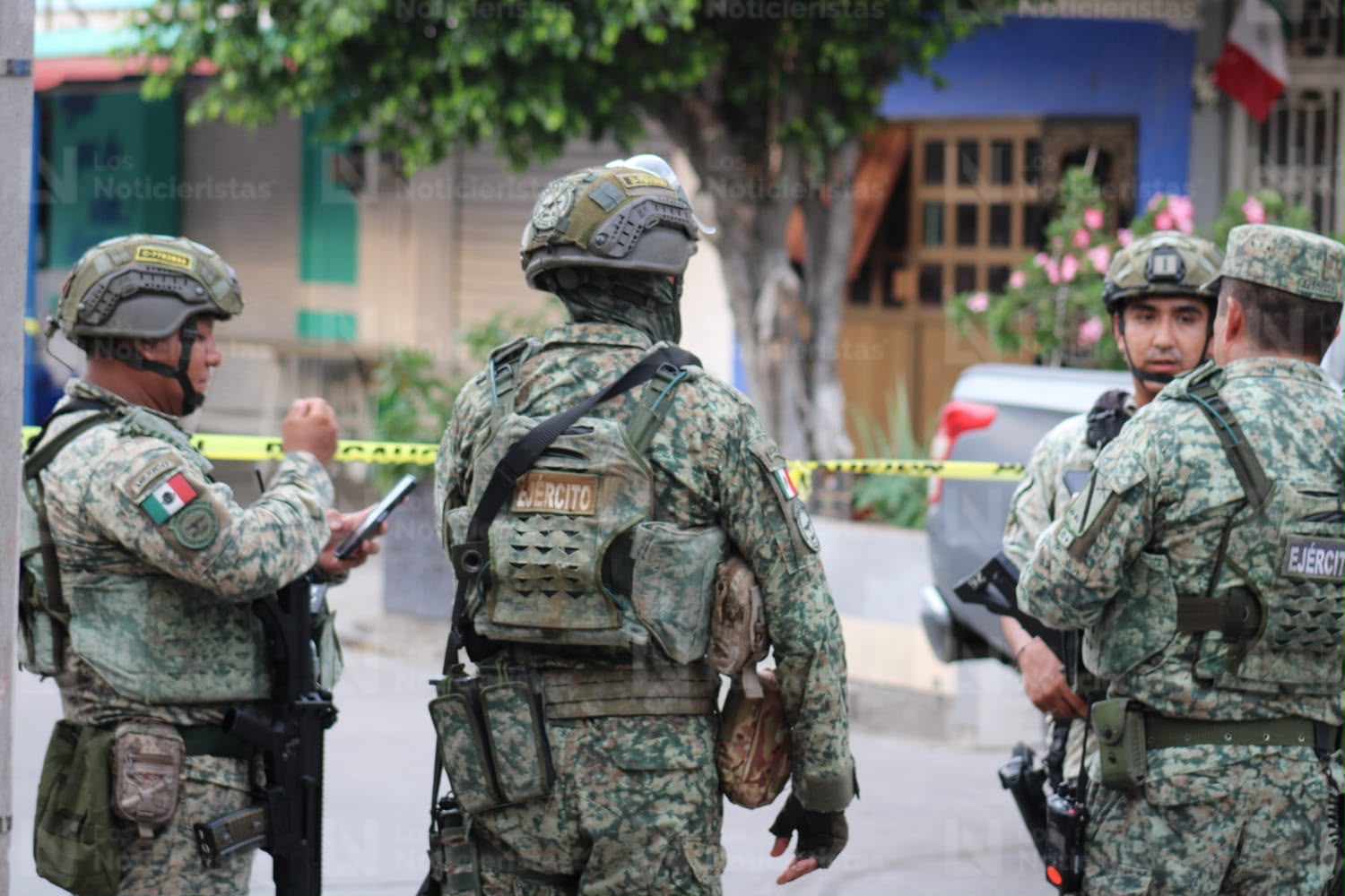 Balean vivienda en la colonia Juárez, en Mazatlán