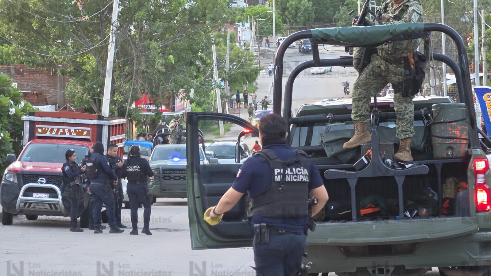 Balean vivienda en la colonia Progreso, en Culiacán