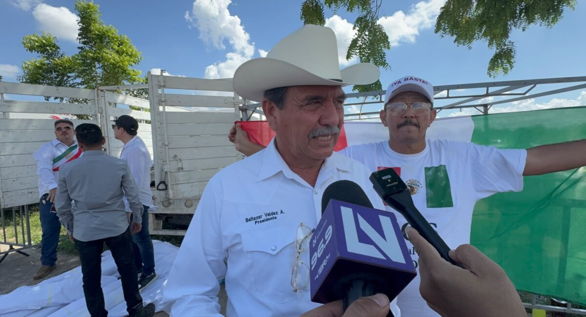 “El campo sinaloense está muriendo, está en agonía”; productores se manifiestan previo a visita de Claudia Sheinbaum a Culiacán