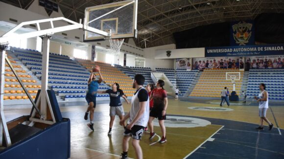 Conoce las 15 disciplinas que ofrece la UAS en sus academias deportivas para el ciclo escolar 2026-2027