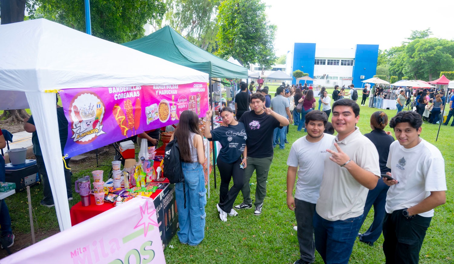 Bazar Mexicano de la FEUAS en Ciudad Universitaria, Culiacán