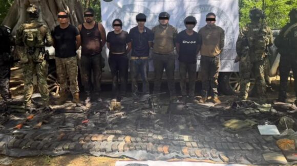 Ataque a Marina y SSPC en la sierra de Sinaloa deja 9 detenidos y 40 explosivos asegurados