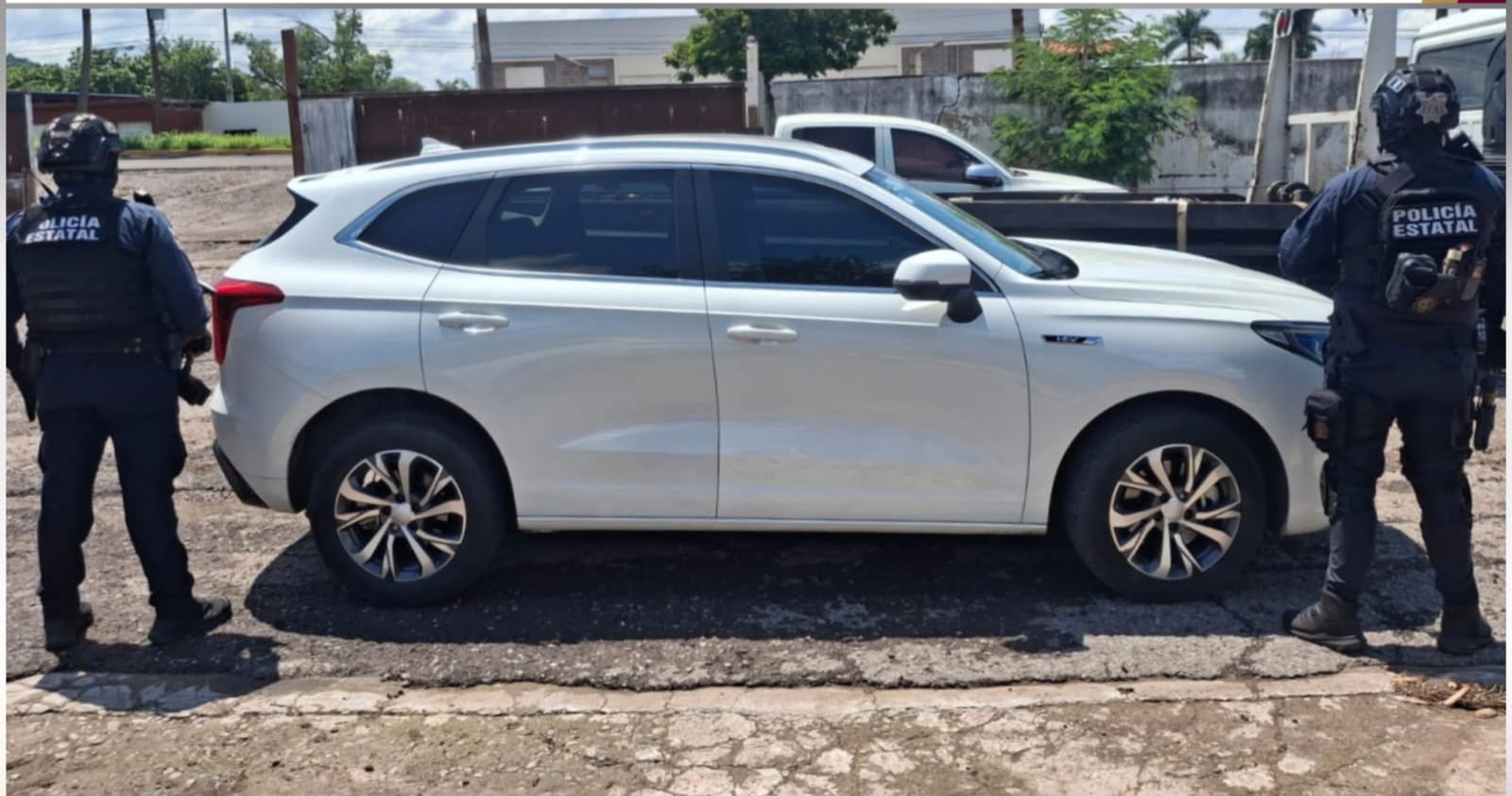Camioneta asegurada en Culiacán