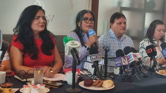 Le dan a Mazatlán un 9.4 de calificación por verano 2026; Canaco expone resultados y estas son las críticas al destino