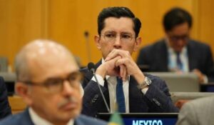 Canciller Roberto Velasco preside reunión del Grupo Núcleo LGBTI de la ONU