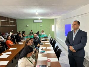 Capacitación de AMMJE y Secretaría de Economía a empresarios de Los Mochis