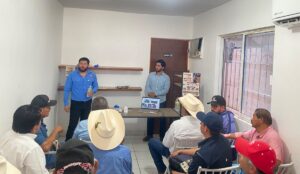 Capacitan a ganaderos de Guasave sobre el gusano barrenador