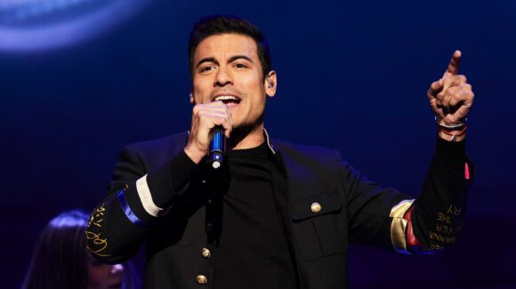 Carlos Rivera suspende conciertos por problemas en sus cuerdas vocales
