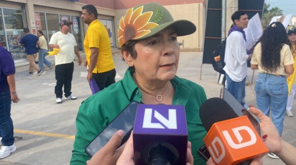 Municipio ayudará a gestionar ante el ISIFE baños nuevos para primaria de San Antonio, Guasave