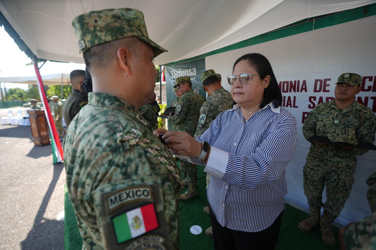 Ceremonia de ascenso de militares en Mazatlán