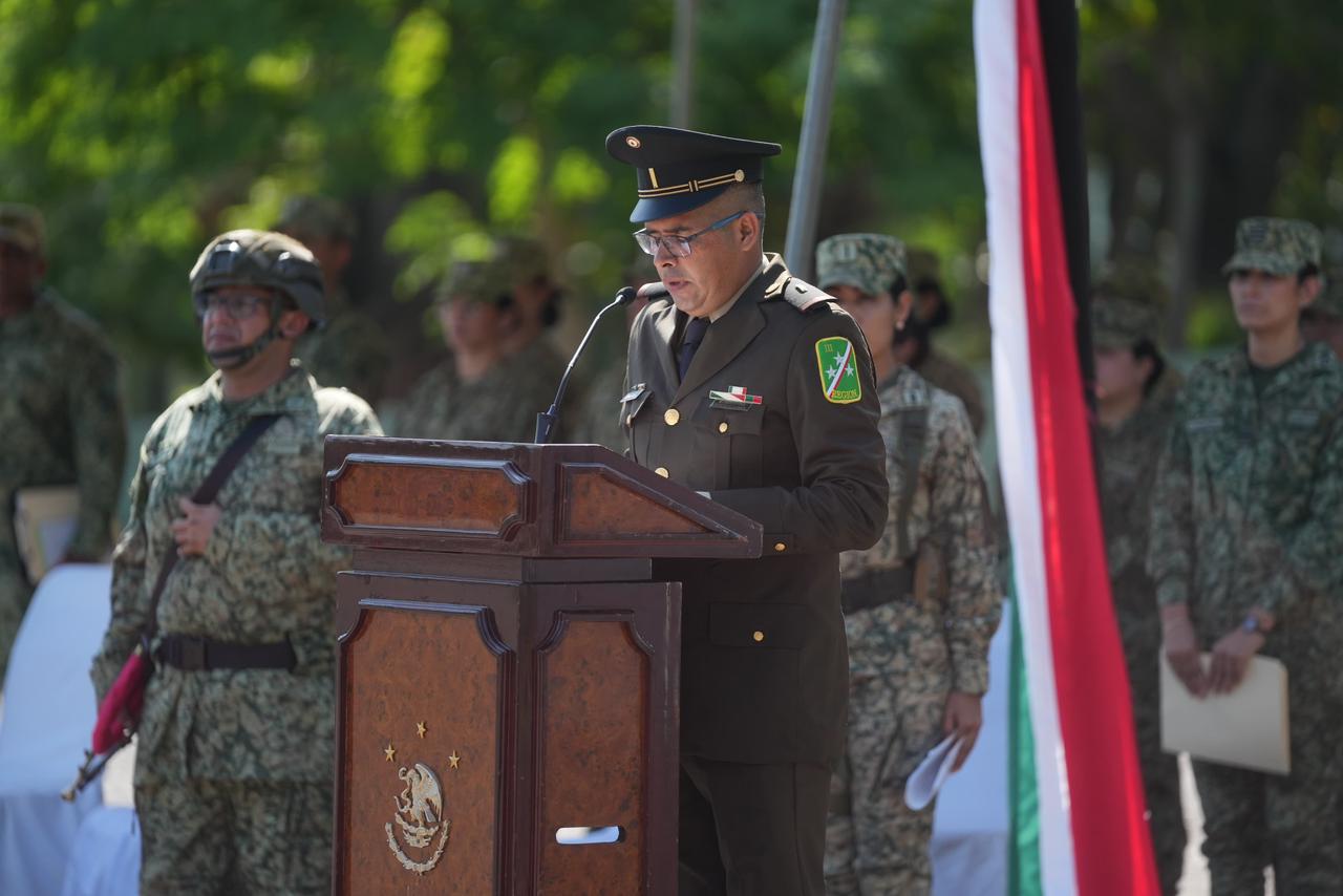 Ceremonia de ascenso de militares en Mazatlán
