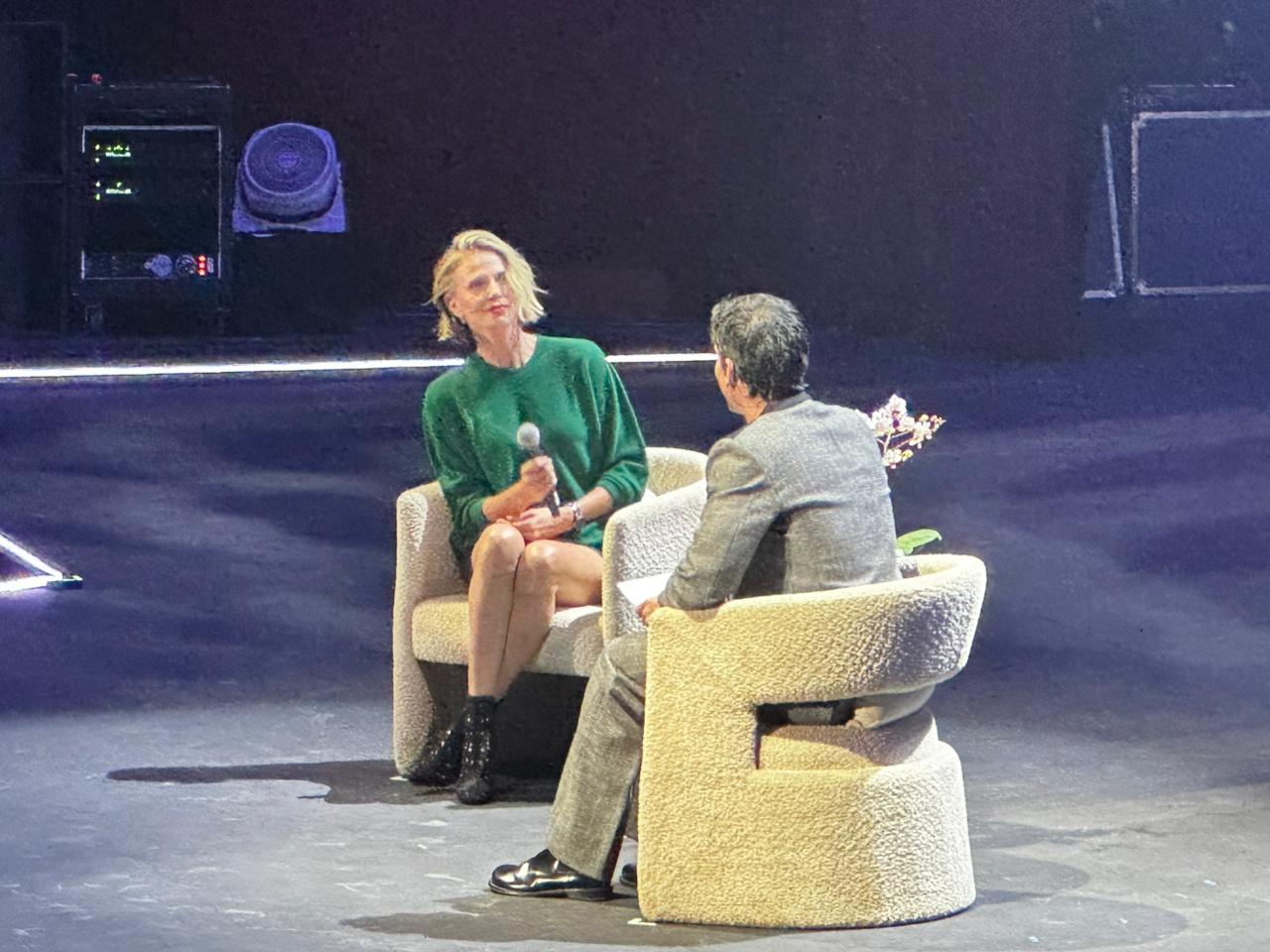 Charlize Theron en México Siglo XXI en CDMX