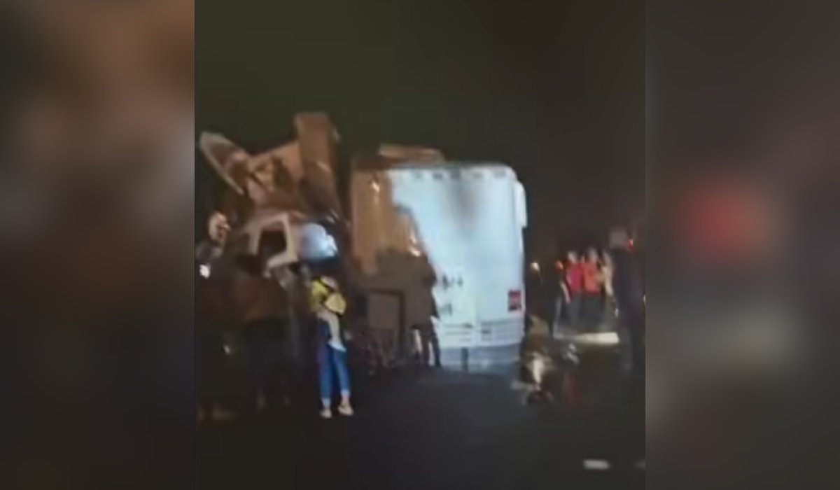 Choque de autobús en la Mazatlán-Tepic