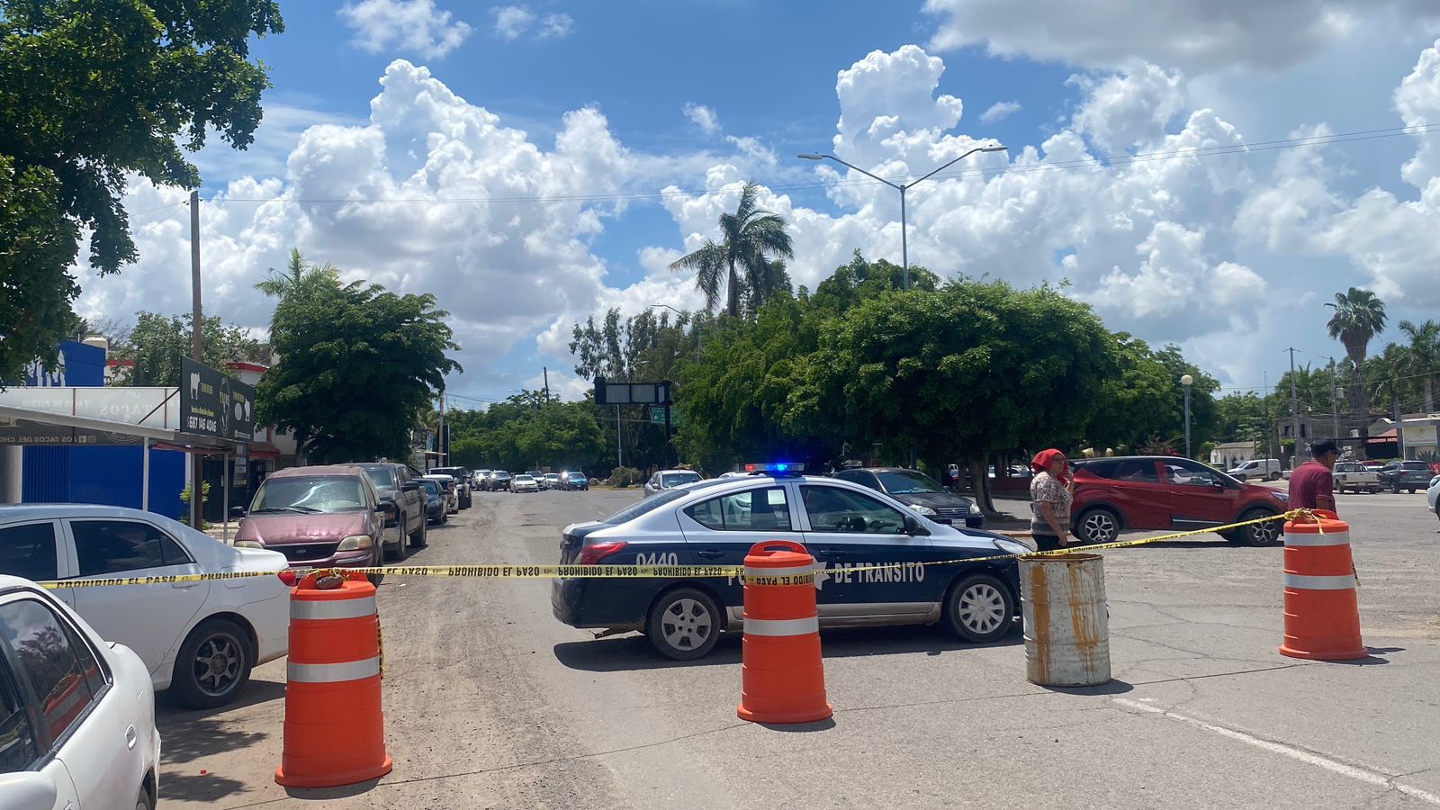 Cierre del bulevar Central por socavón en Guasave