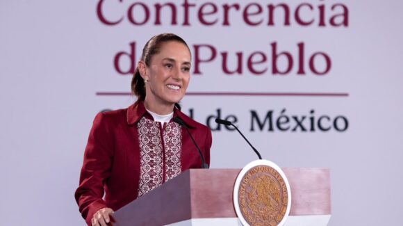 Sheinbaum cuestiona a Estados Unidos en su lucha contra el narcotráfico, por casos de corrupción en la DEA