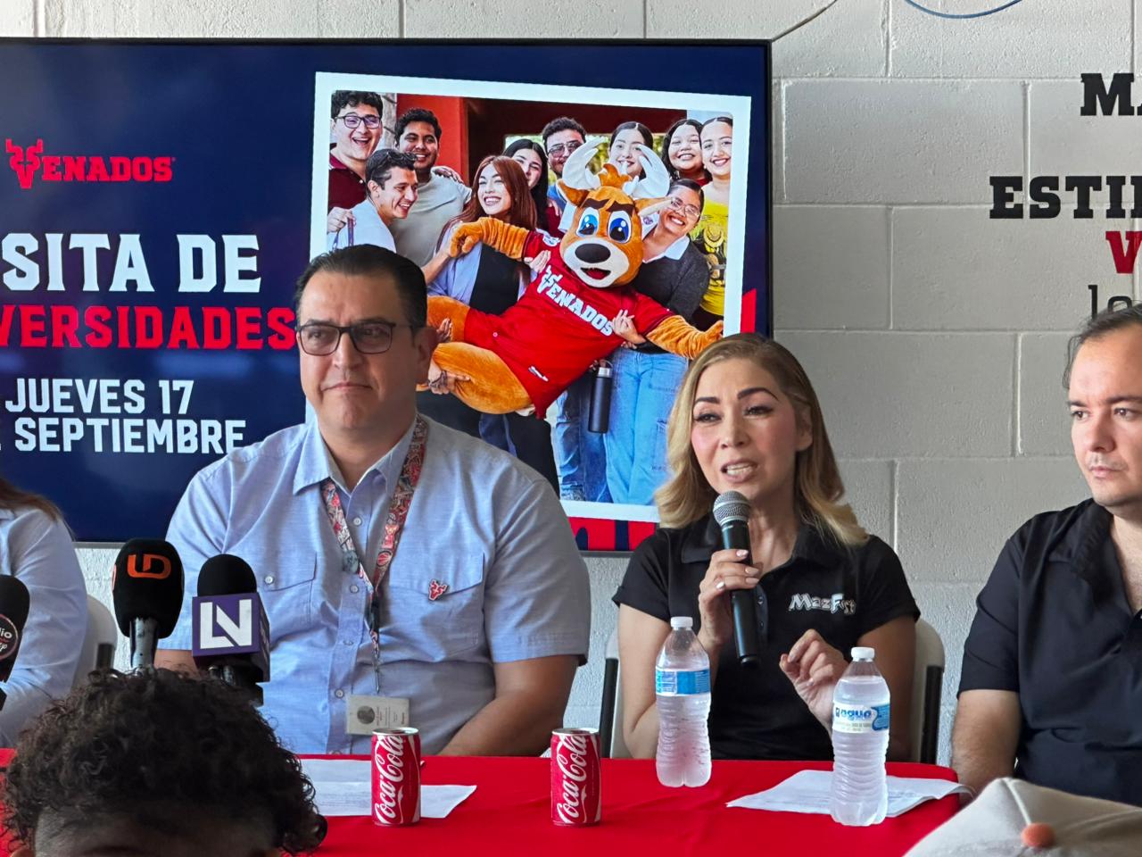 Directiva del Club Venados de Mazatlán en conferencia de prensa