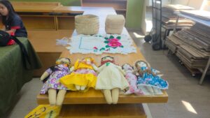 colectivo tarahumara pone en marcha colecta de alimentos muñecas