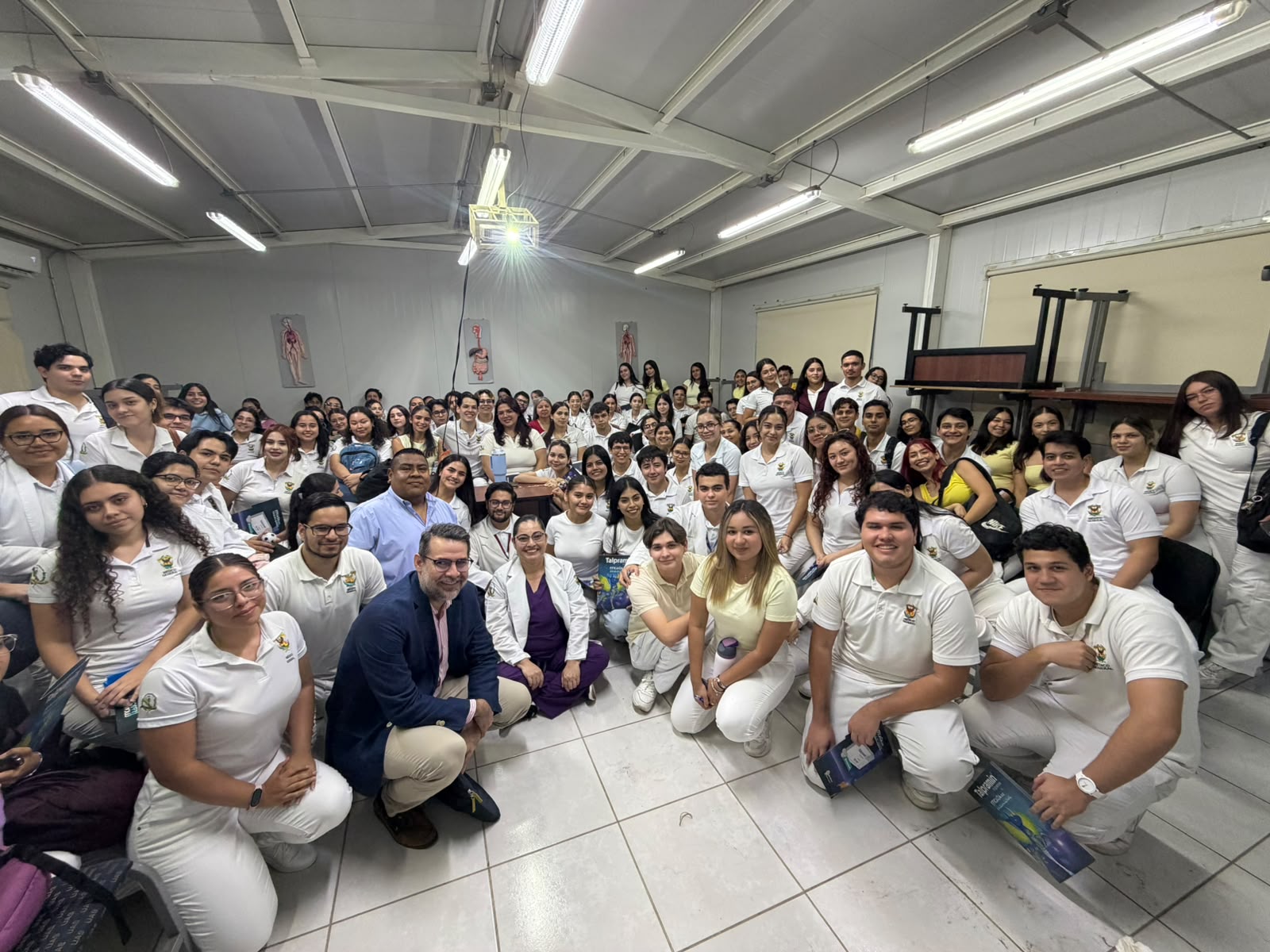 Conferencia por el Día Mundial para la Prevención del Suicidio en Mazatlán