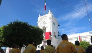 Escuinapa, Sinaloa, recuerda a víctimas del 19-S y reconoce a quienes protegen a la población