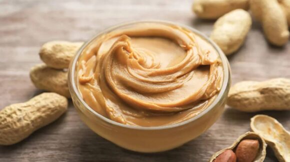 Crema de cacahuate: beneficios, riesgos y consumo ideal