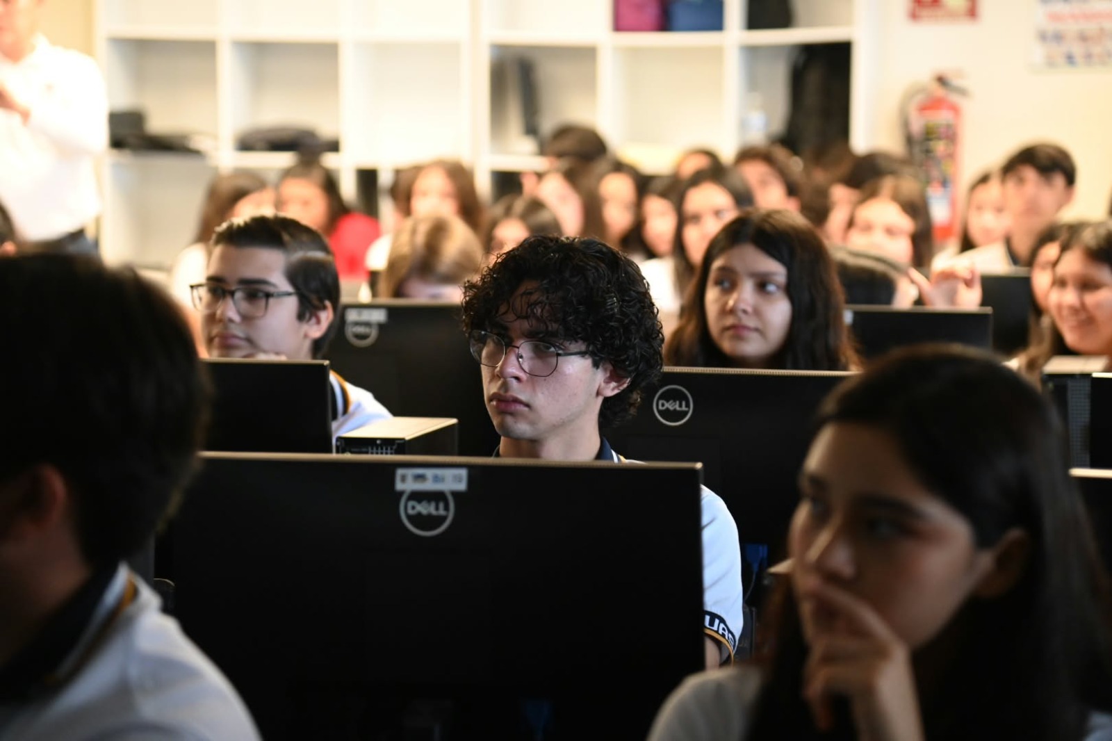 Imparten el curso “Medidas de seguridad en situaciones de riesgo externo” a estudiantes de la UAS