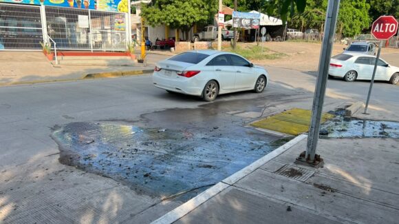 Derrames de aguas negras en el Malecón de Guasave son por tapones e infraestructura; Ayuntamiento busca solución