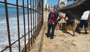 Profepa ordena derribo de muro irregular en Avenida del Mar de Mazatlán, Sinaloa; es la primera acción de este tipo en la entidad