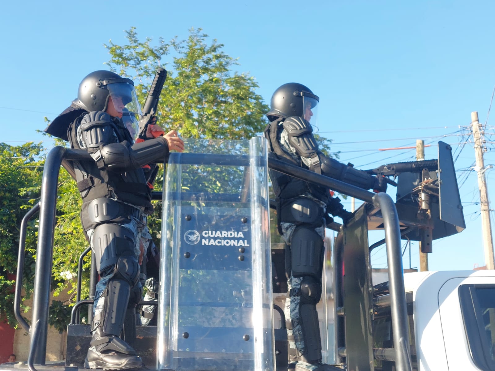 Desfile cívico-militar en Guamúchil por la Independencia de México