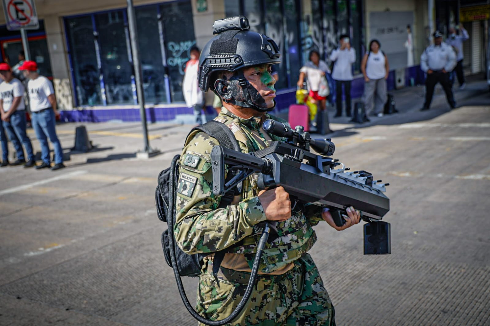 Desfile cívico-militar en Culiacán por la Independencia de México
