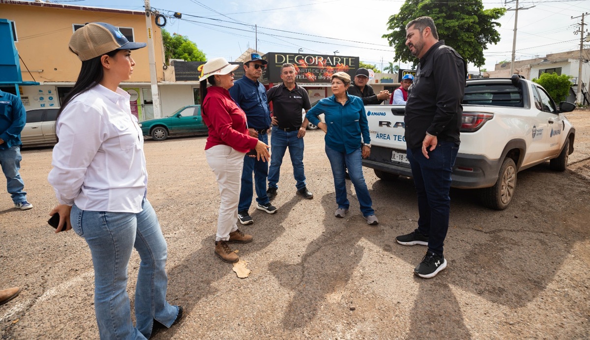 Desviarán colector pluvial bajo negocio de pollos que colapsó, en Guasave