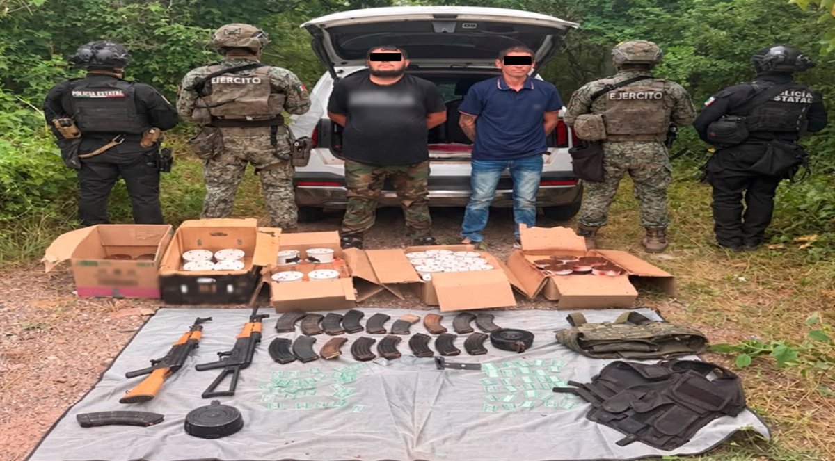 detienen a dos con arsenal y 75 explosivos durante operativo en concordia
