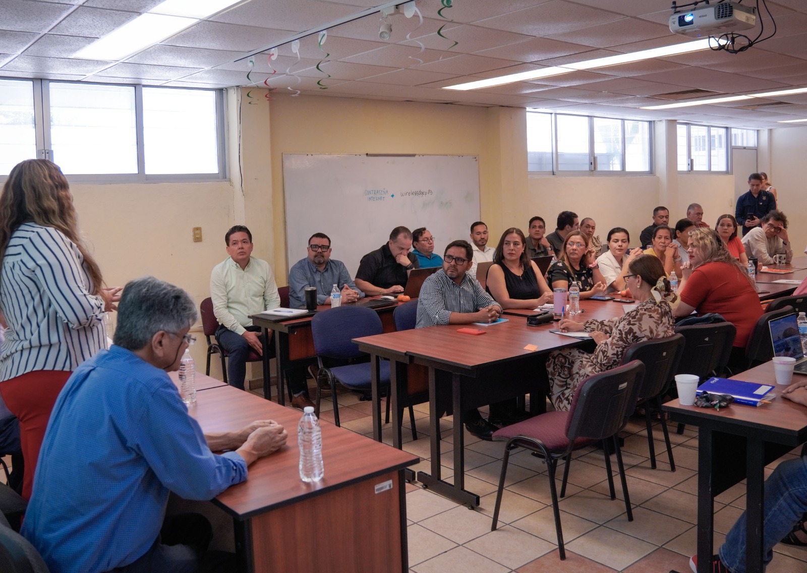 DGEP elabora programas y libros de texto para el nuevo Currículo del Bachillerato 2027