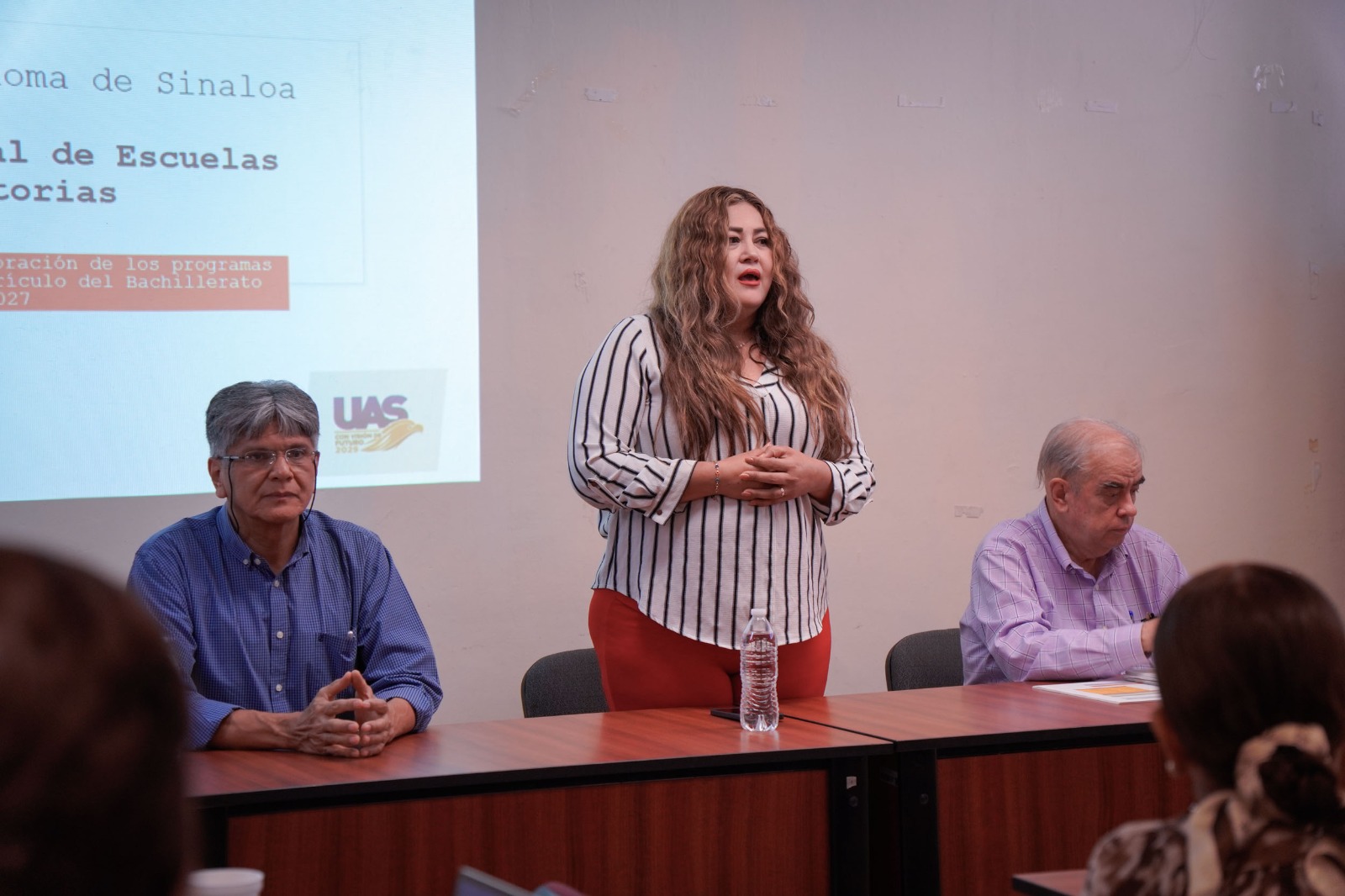 DGEP elabora programas y libros de texto para el nuevo Currículo del Bachillerato 2027