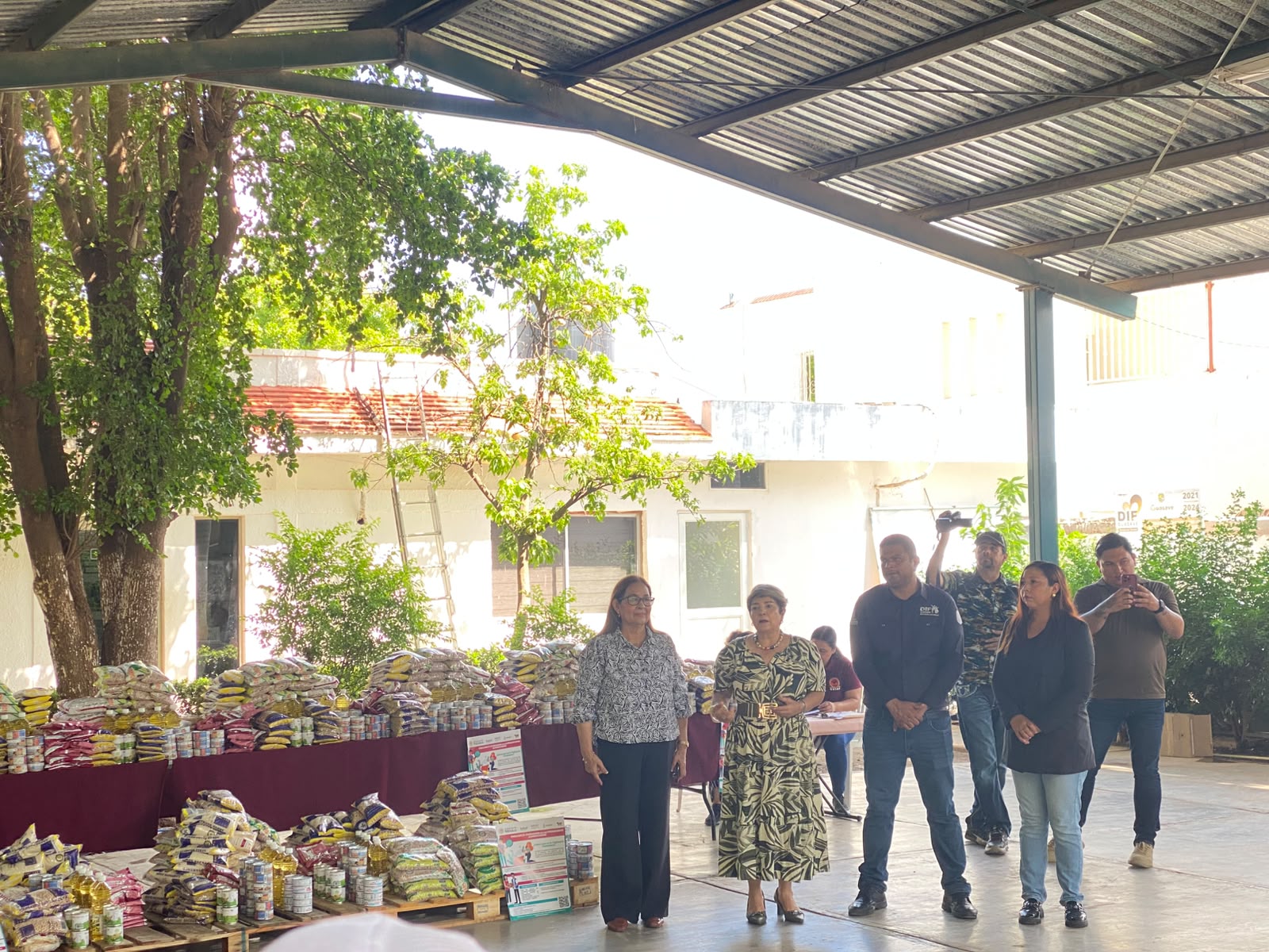 DIF Guasave entrega despensas a centros de rehabilitación