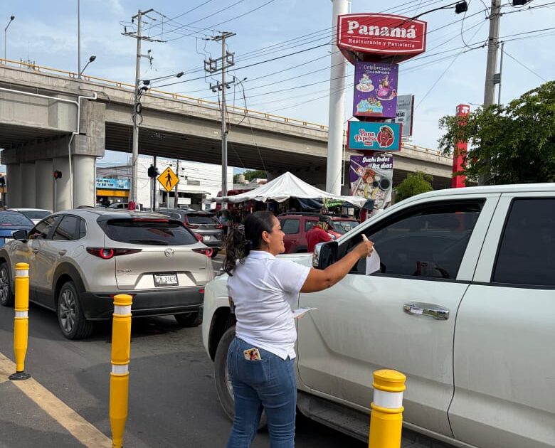 DIF Mazatllán sale a las calles
