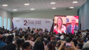 diputados de morena en segundo informe legislativo en los mochis evento