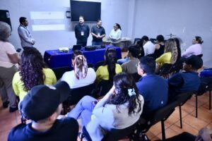 Dirección de Ecología y Medio Ambiente de Mazatlán da capacitación a personal