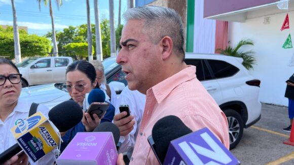 Desazolve del dren Juárez pasa prueba en Los Mochis que evitó grandes encharcamientos y ayudó a fluir el agua más rápido: OP