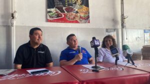 Tacos el "Compa Chapo" dona 11 mil 740 pesos a Grupo Beta