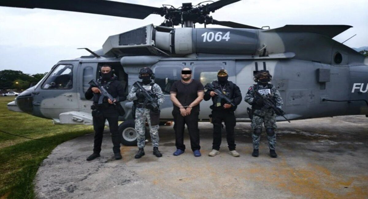 ¡EU ofrecía 3 mdd por su captura! ‘Kamoni’ presunto operador del Cártel de Tepalcatepec, es detenido en Michoacán
