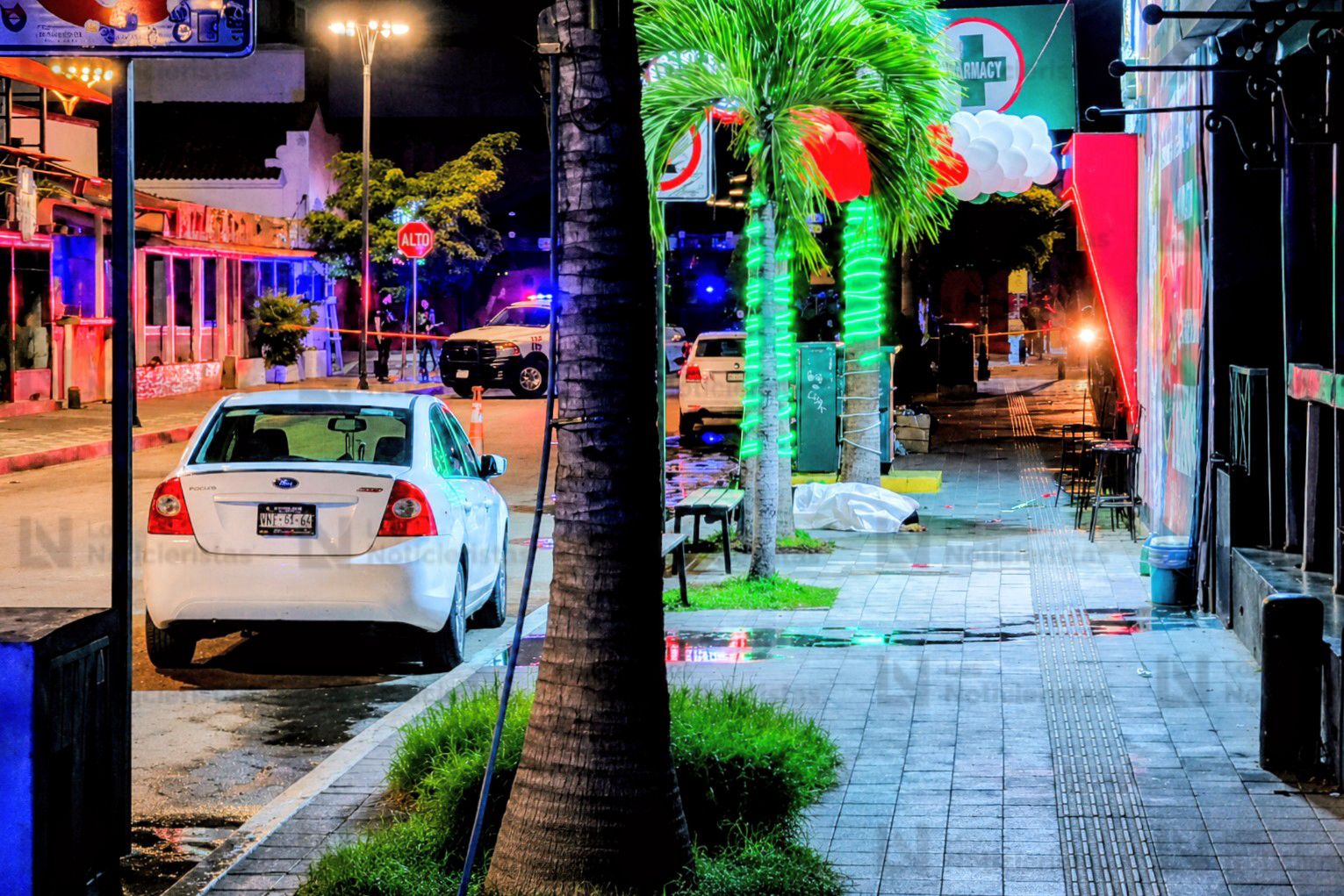 Hombre ejecutado afuera de un bar en Zona Dorada, Mazatlán