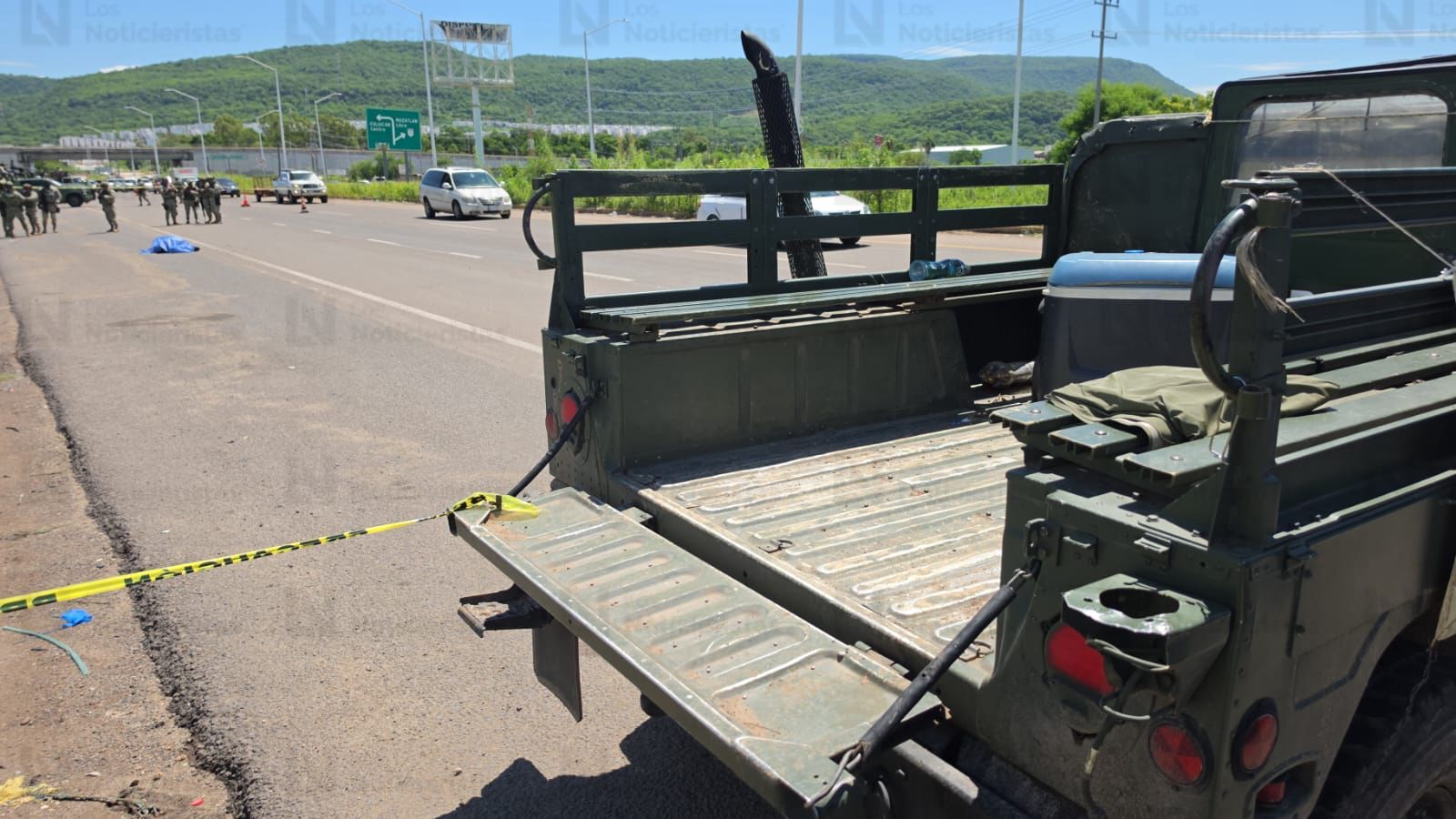 Ejecutan a un hombre sobre La Costerita de Culiacán