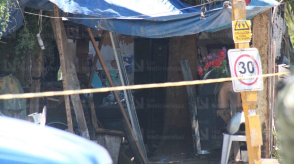 Muere hombre tras ser atacado a balazos dentro de una casa improvisada en Mazatlán, Sinaloa